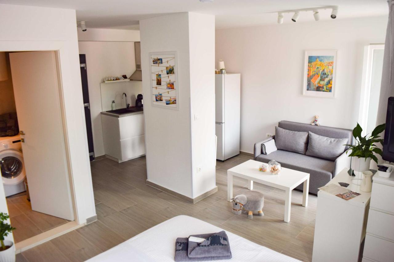Studio Apartments Anija Ragusa Esterno foto